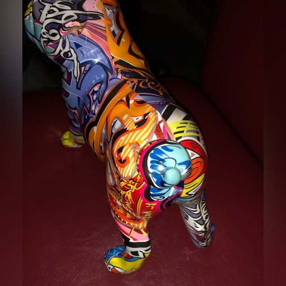 Colorful Graffiti PUG dog Figurine - Picture 5 of 5